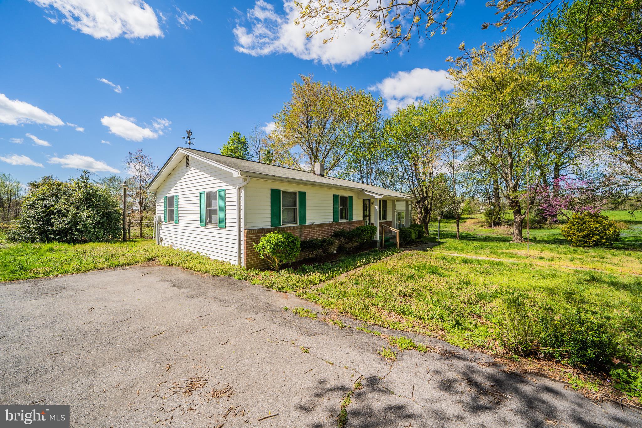 5502 Hallowing Point Road Prince Frederick, MD 20678 - Photo 8 of 28