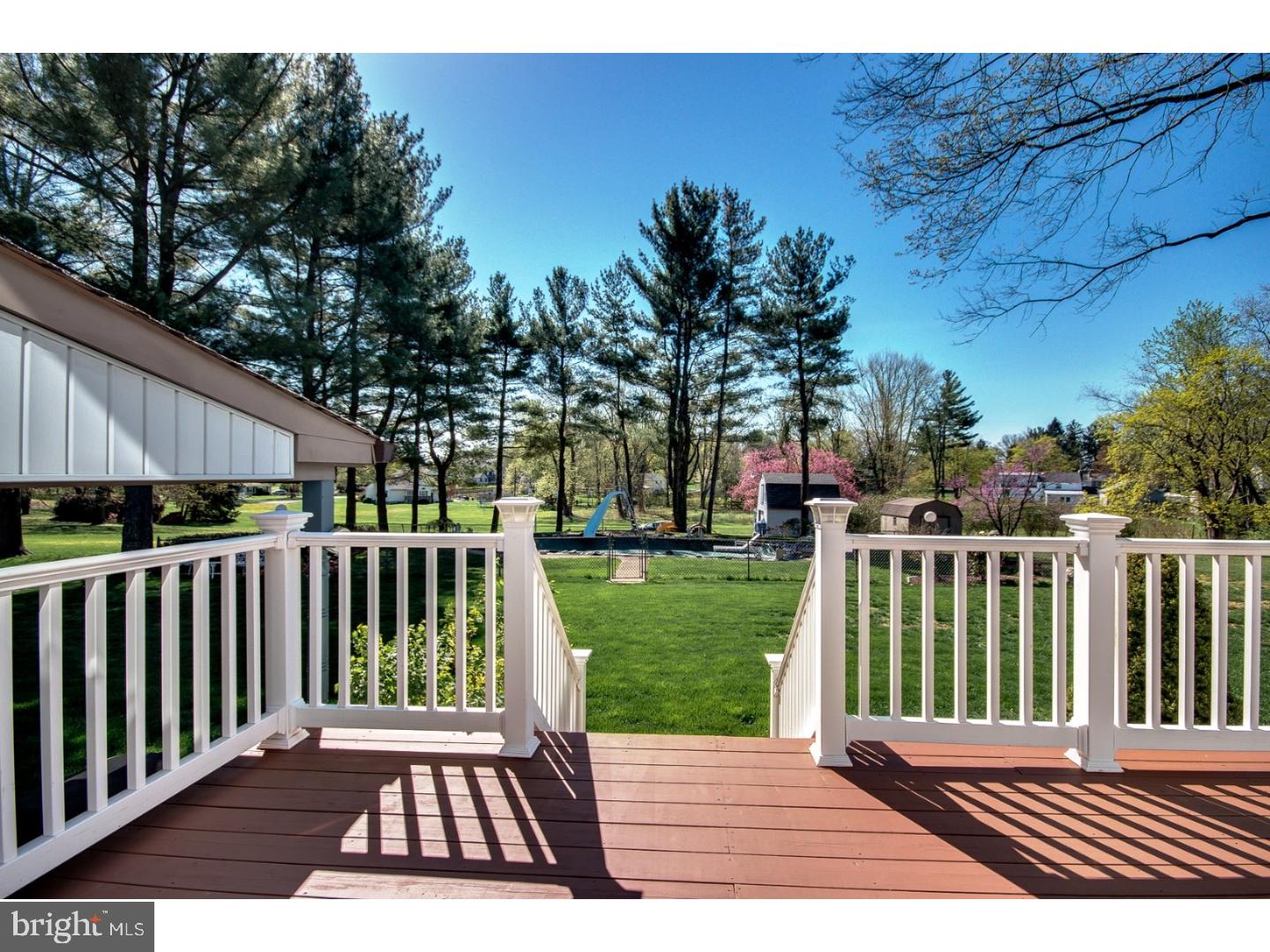 126 Twining Ford Road Richboro, PA 18954 - Photo 12 of 25 Deck