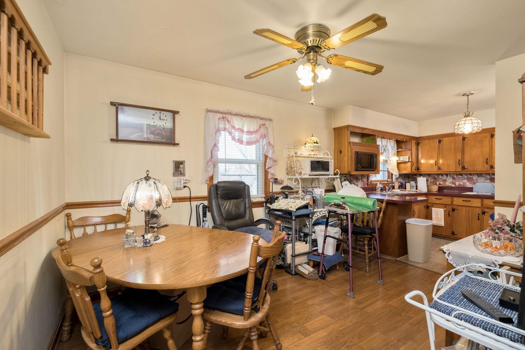 204 Surrey Road Staunton, VA 24401 - Photo 9 of 24 Gallery Image 9