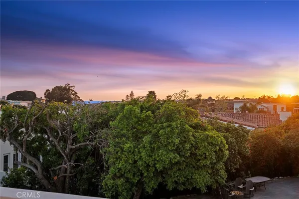 $12,750 | 403 Serra Drive, Corona del Mar, CA 92625