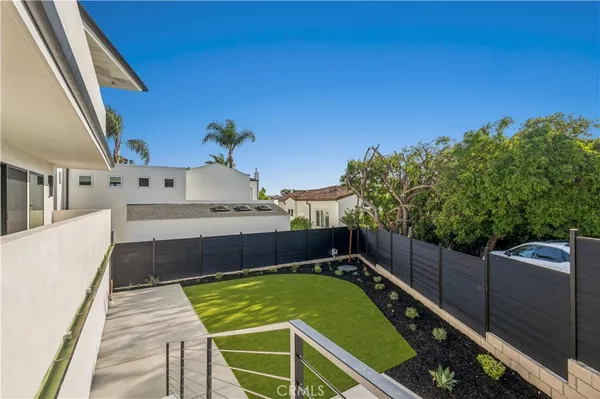 $12,750 | 403 Serra Drive, Corona del Mar, CA 92625
