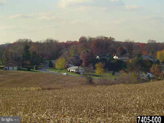 442 School Road Jacobus, PA 17407 - Photo 8 of 9 Gallery Image 8