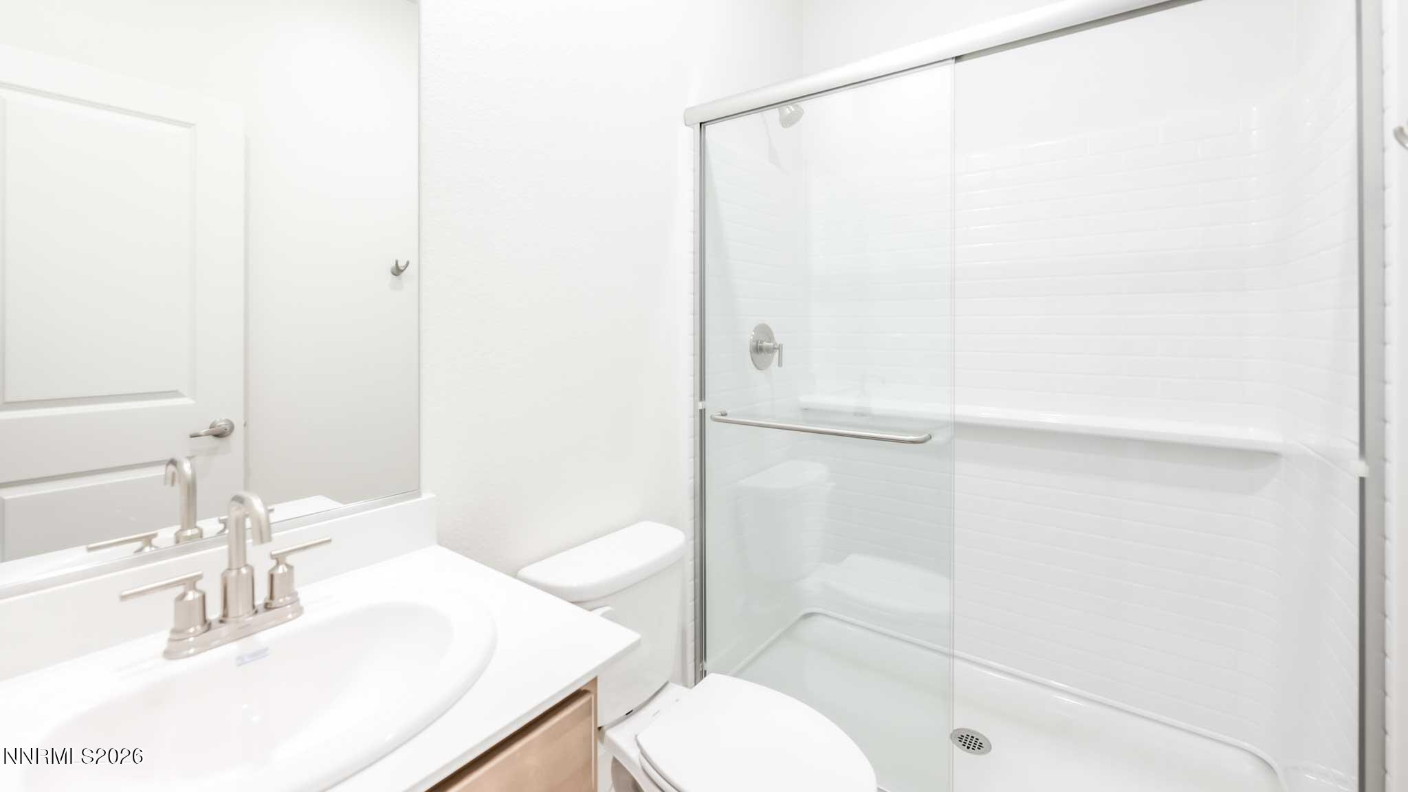 3609 George Sullivan Parkway Reno, NV 89512 - Photo 21 of 28 Secondary Bathroom