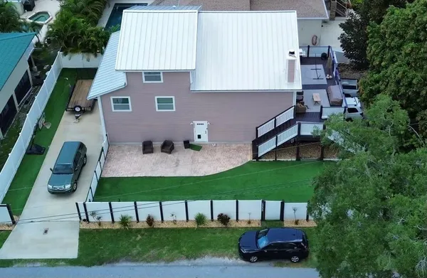 $780,000 | 13400 74th Avenue North, Seminole, FL 33776