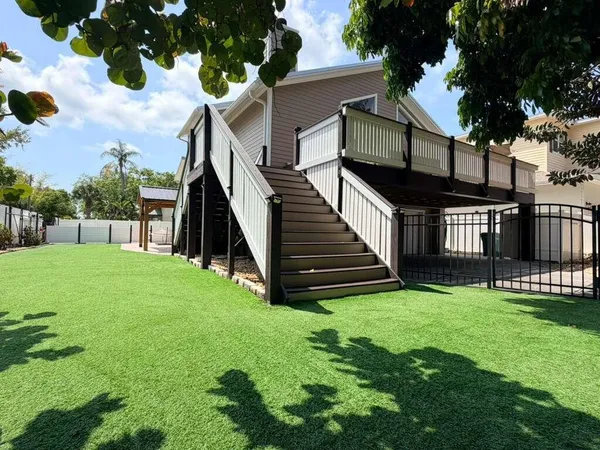 $780,000 | 13400 74th Avenue North, Seminole, FL 33776