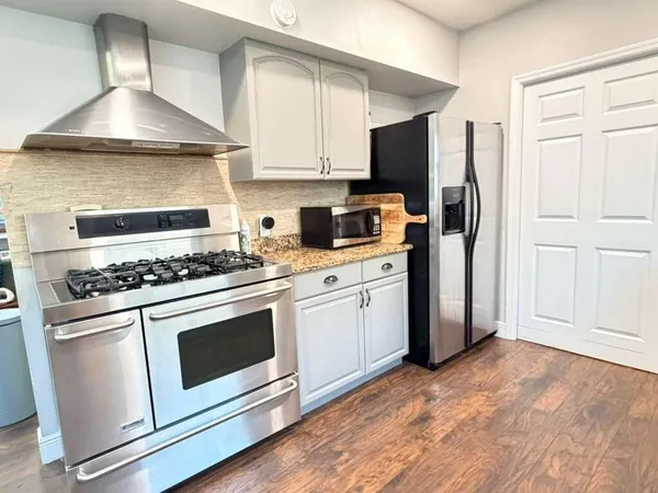 $780,000 | 13400 74th Avenue North, Seminole, FL 33776