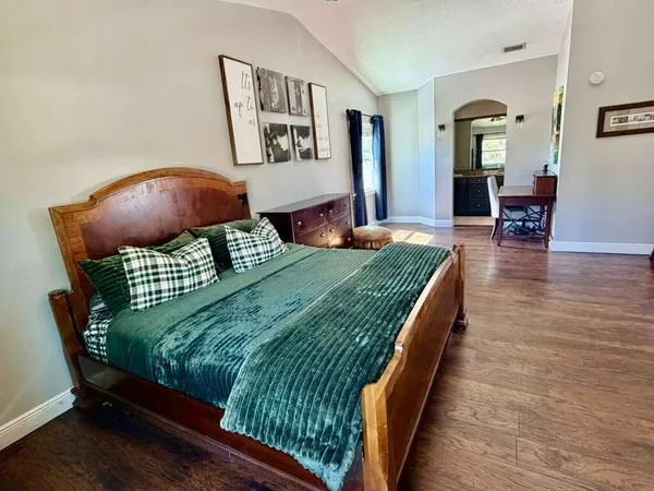 $780,000 | 13400 74th Avenue North, Seminole, FL 33776