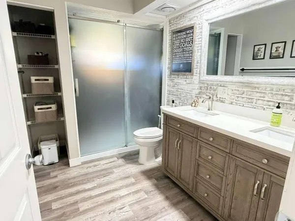 $780,000 | 13400 74th Avenue North, Seminole, FL 33776