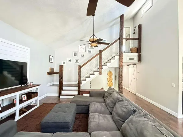 $780,000 | 13400 74th Avenue North, Seminole, FL 33776