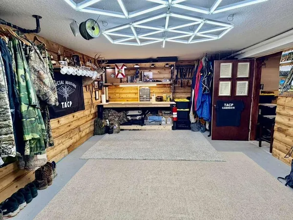 $780,000 | 13400 74th Avenue North, Seminole, FL 33776