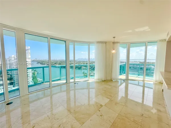 $6,000 | 6000 Indian Creek Drive, Unit 17A, Miami Beach, FL 33140