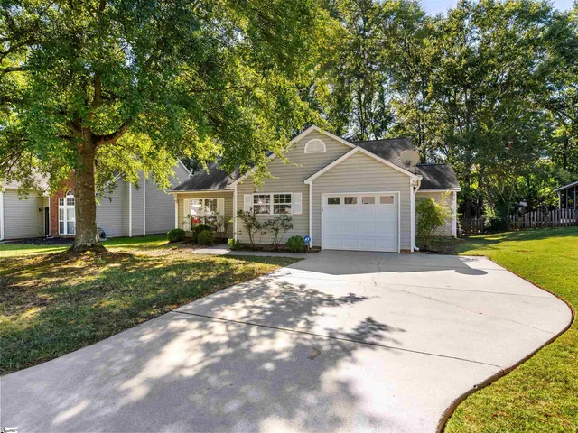 $229,900 | 242 Birds Eye View, Boiling Springs, SC 29316