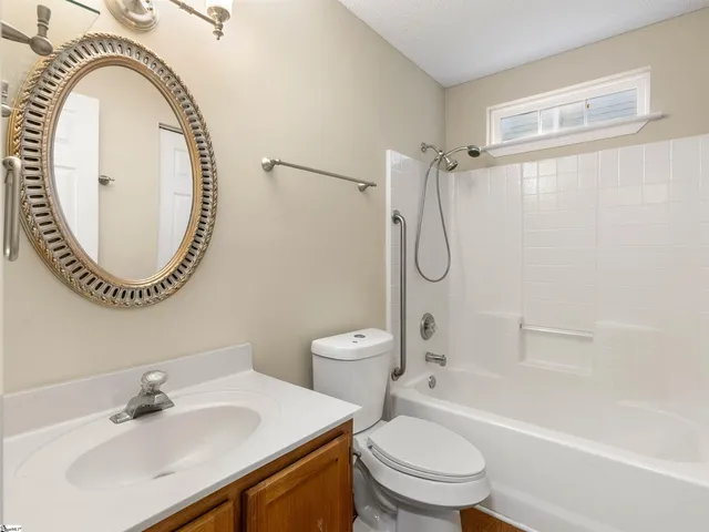 $229,900 | 242 Birds Eye View, Boiling Springs, SC 29316