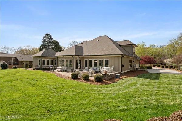 $1,199,000 | 1106 Riverbend Drive, Bermuda Run, NC 27006