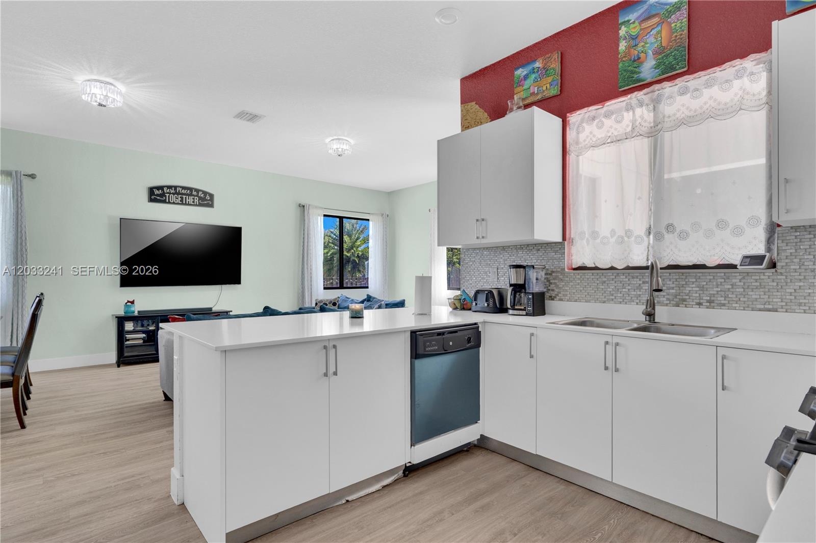 32008 Southwest 199th Place Homestead, FL 33030 - Photo 12 of 60