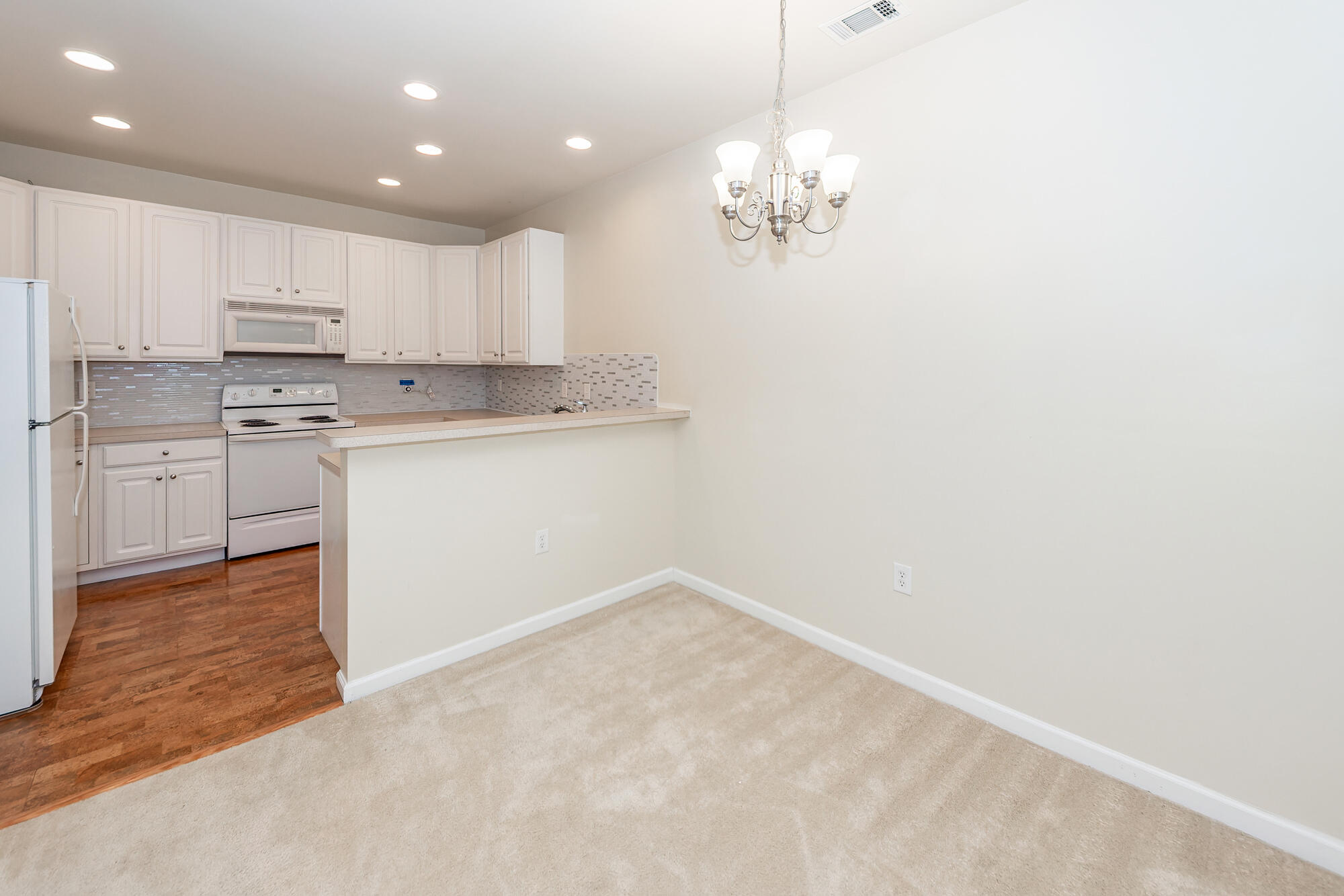 3106 Mariners Way Moncks Corner, SC 29461 - Photo 12 of 34 12 (11)