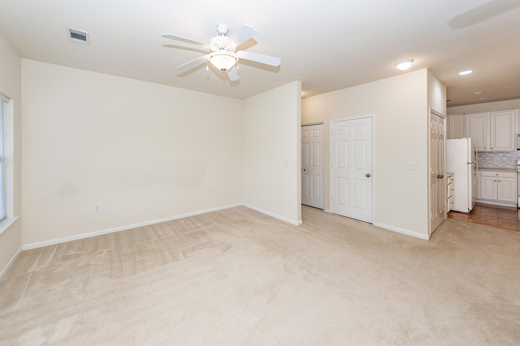 3106 Mariners Way Moncks Corner, SC 29461 - Photo 9 of 34 09 (10)