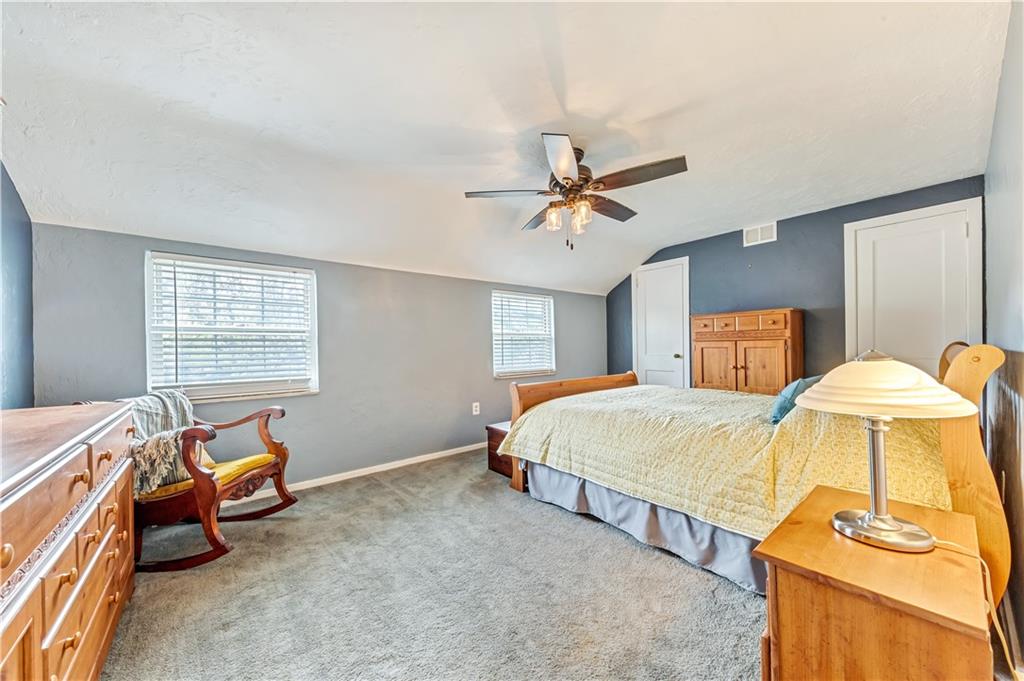 110 Lee Road Pittsburgh, PA 15237 - Photo 12 of 30 Gallery Image 12