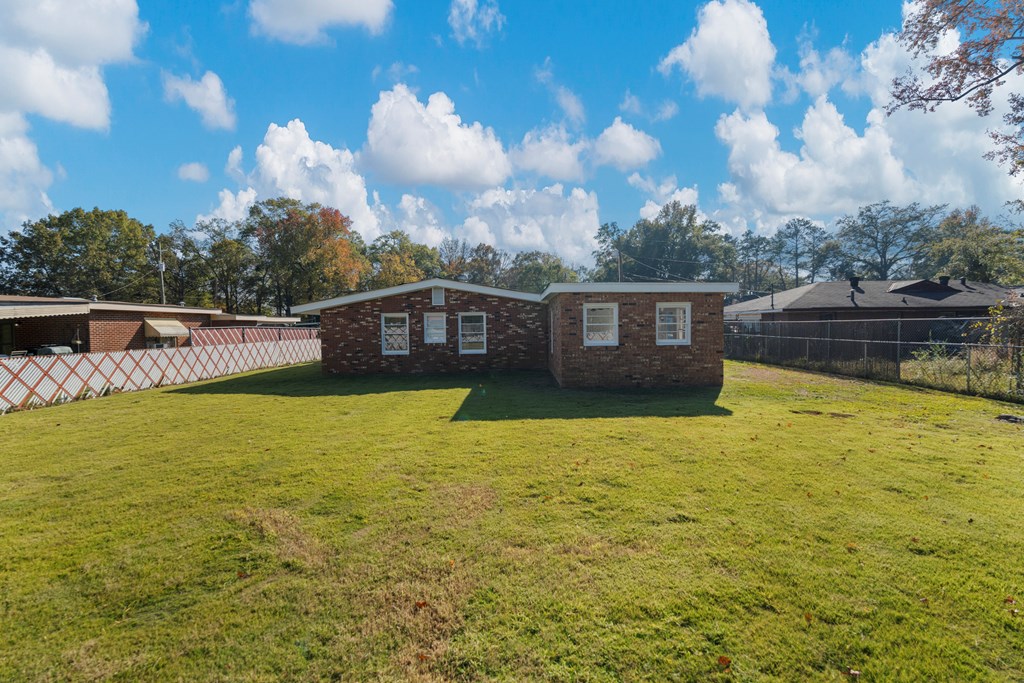 2571 Rice Street Columbus, GA 31903 - Photo 7 of 31 Gallery Image 7
