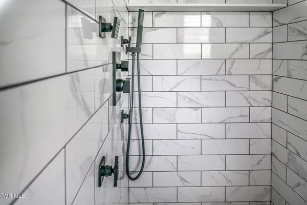 $1,700 | 3655 West Allens Bridge Road, Unit 12, Greeneville, TN 37743