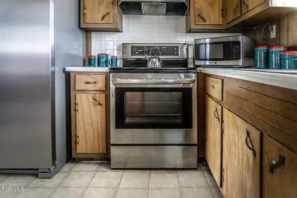 $1,700 | 3655 West Allens Bridge Road, Unit 12, Greeneville, TN 37743