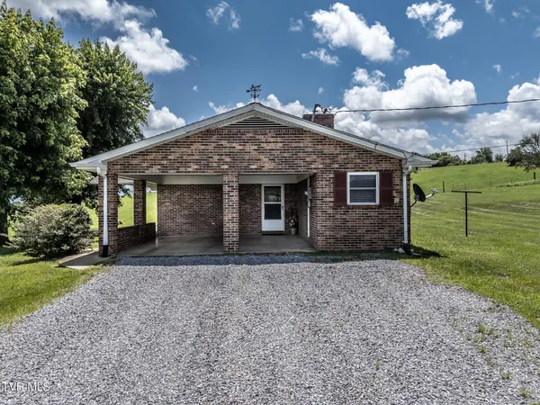 $1,700 | 3655 West Allens Bridge Road, Unit 12, Greeneville, TN 37743