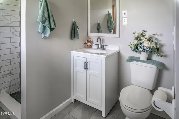 $1,700 | 3655 West Allens Bridge Road, Unit 12, Greeneville, TN 37743