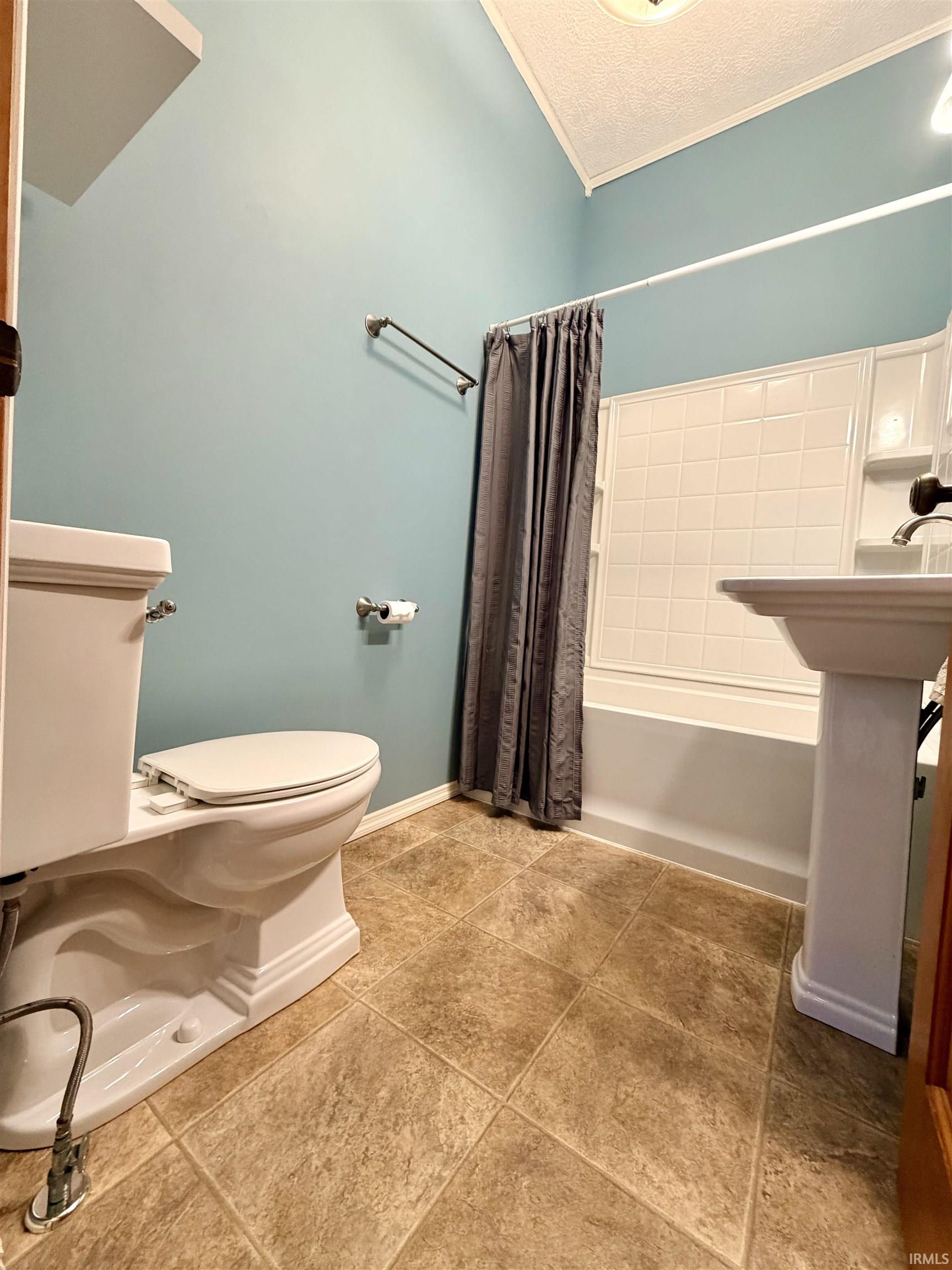 1915 7th Street Bedford, IN 47421 - Photo 24 of 28