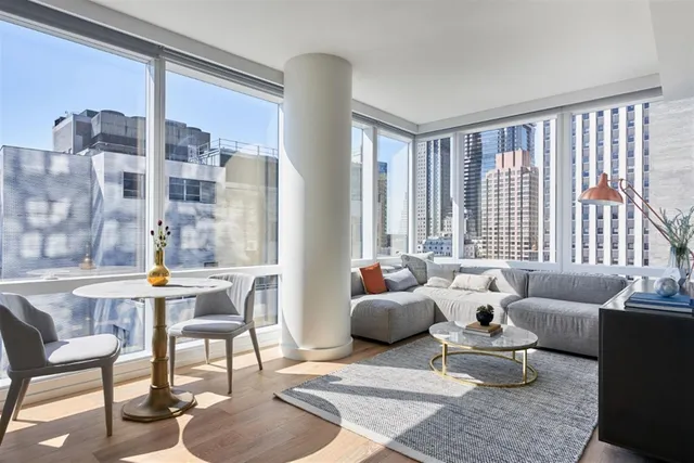 $6,599 | 19 Dutch Street, Unit 59D | Financial District