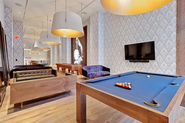 $6,599 | 19 Dutch Street, Unit 59D | Financial District