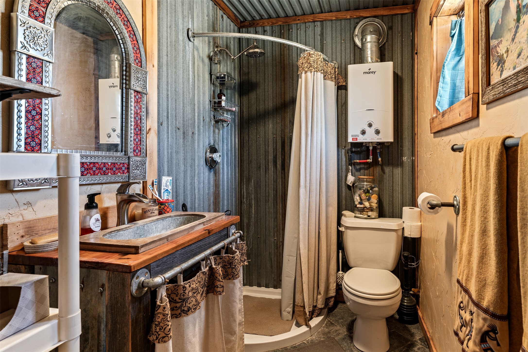 4221 Palo Amarillo Road Santa Rosa, NM 88435 - Photo 28 of 78 BATHROOM