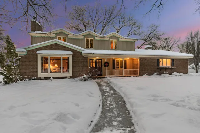 $455,000 | 2021 Hillcrest Drive, St. Cloud, MN 56303