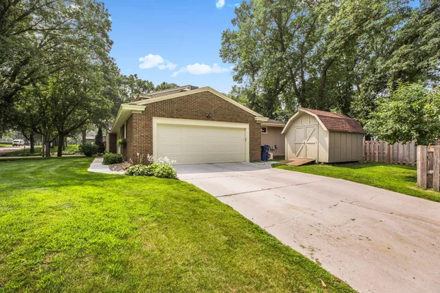 $455,000 | 2021 Hillcrest Drive, St. Cloud, MN 56303