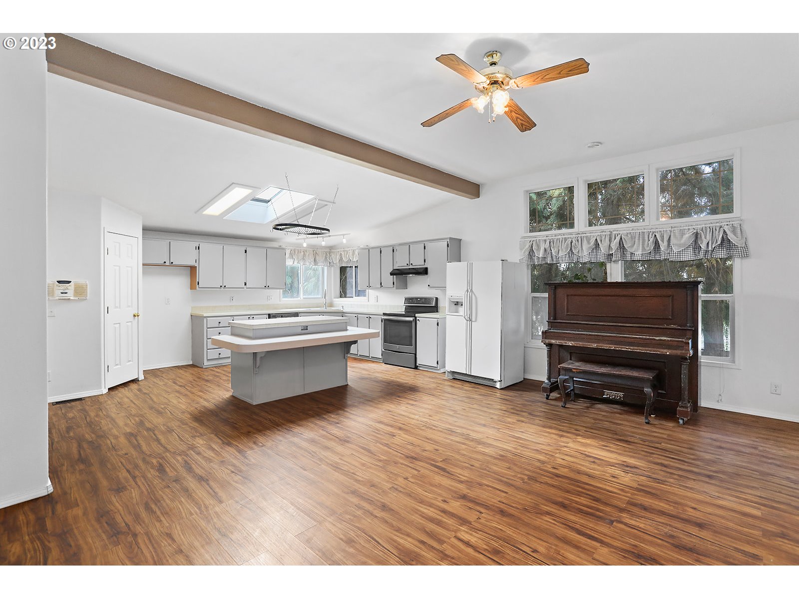 503 Court Street Moro, OR 97039 - Photo 12 of 40 Gallery Image 12