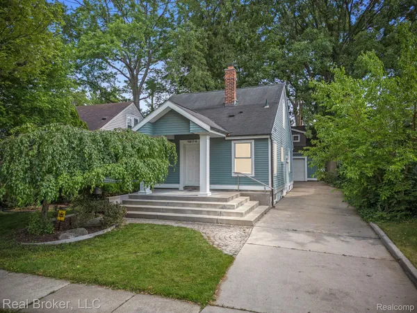 $519,000 | 1574 Cole Street, Birmingham, MI 48009