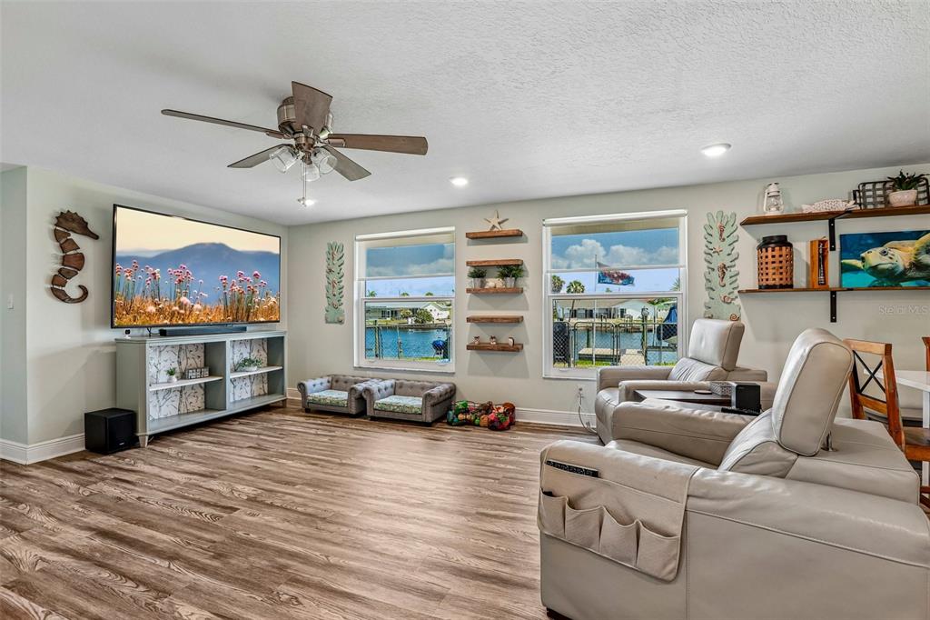 801 Flamingo Drive Apollo Beach, FL 33572 - Photo 23 of 77