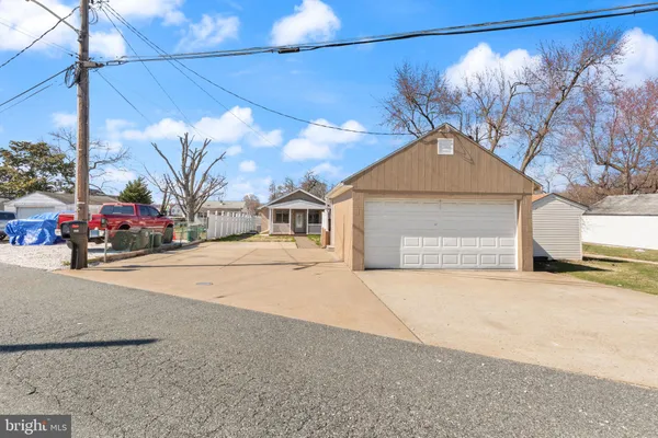 $550,000 | 7512 Battle Grove Circle, Baltimore, MD 21222