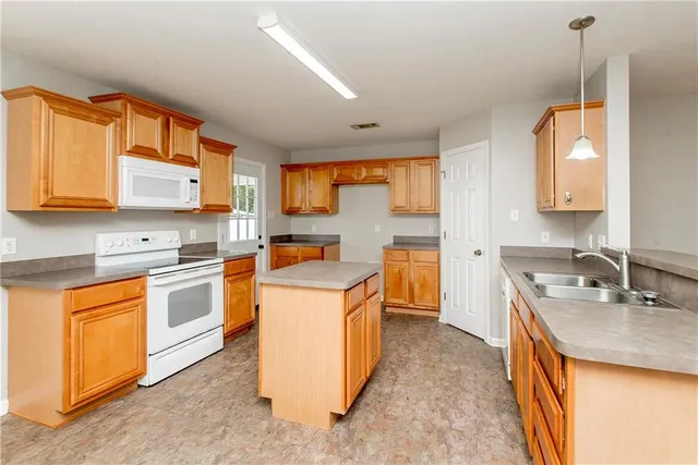 $180,000 | 16124 Charleton Drive, Hammond, LA 70401