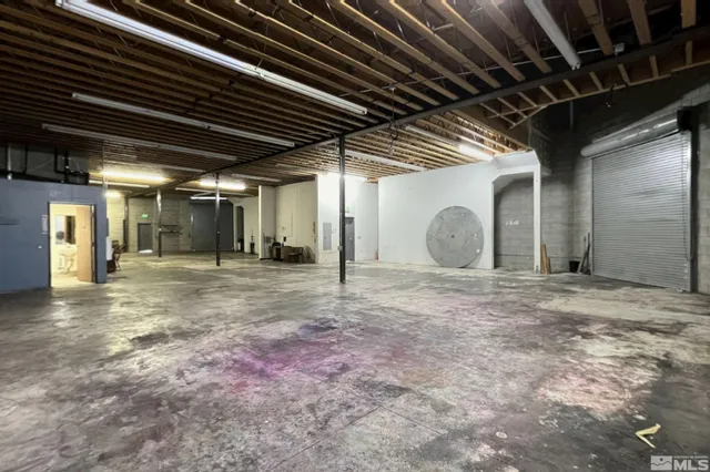 $8,000 | 820 Gentry Way, Reno, NV 89502