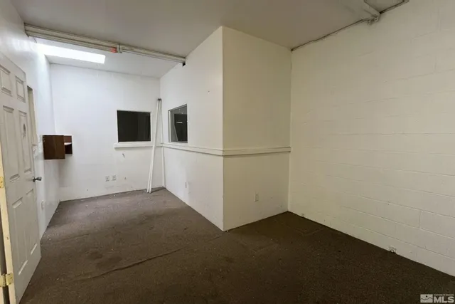 $8,000 | 820 Gentry Way, Reno, NV 89502