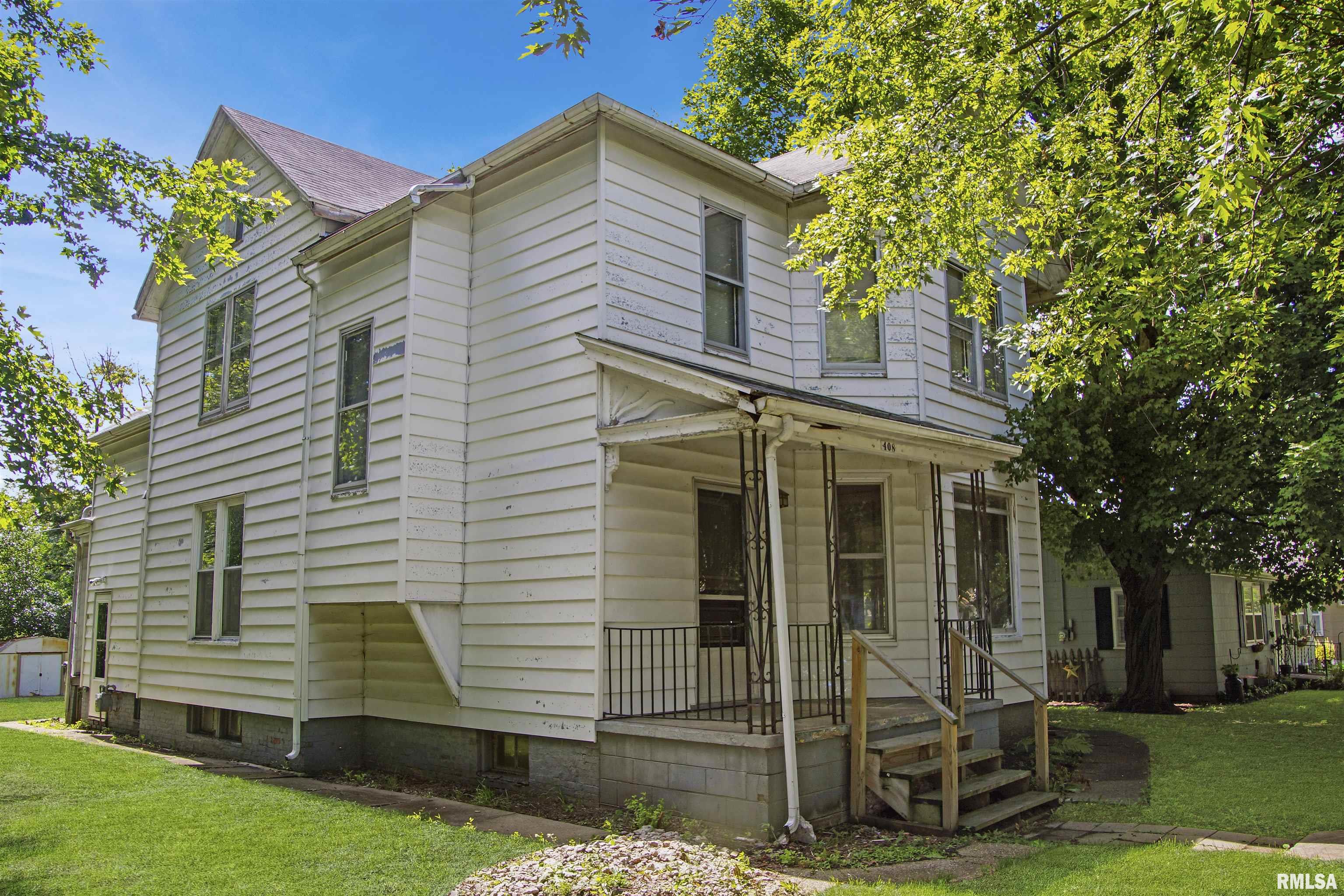 408 East 4th St  