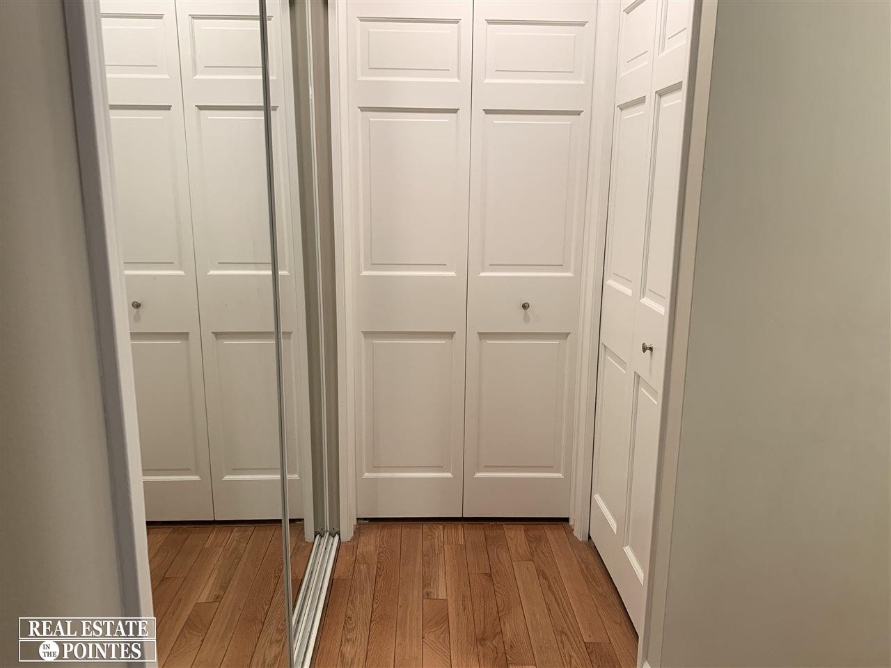 1750 Vernier Road, Unit 20 Grosse Pointe Woods, MI 48236 - Photo 8 of 25