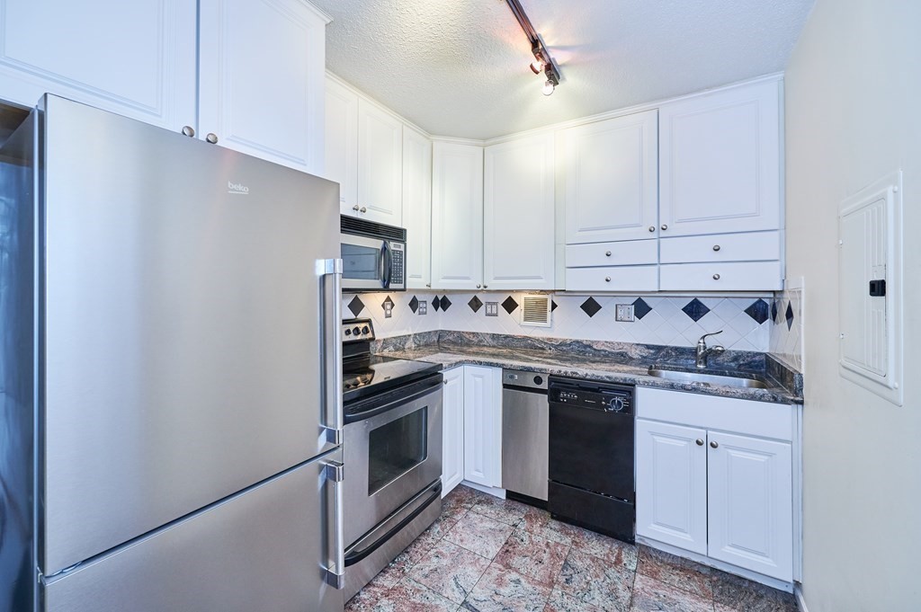 111 Perkins Street, Unit 264 Boston, MA 02130 - Photo 2 of 22