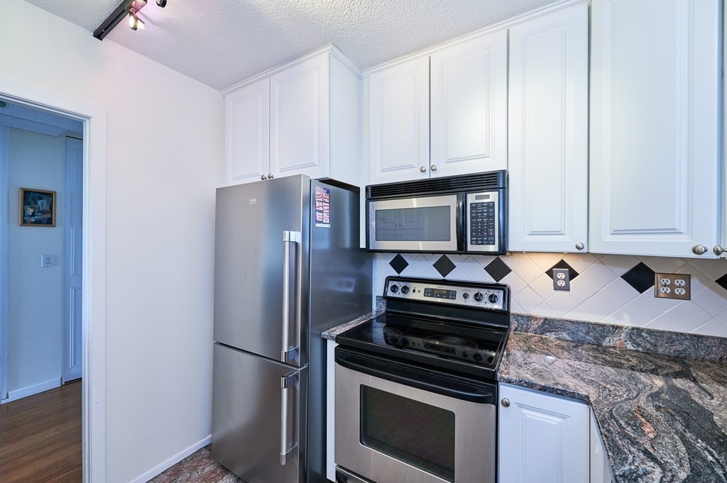 111 Perkins Street, Unit 264 Boston, MA 02130 - Photo 3 of 22