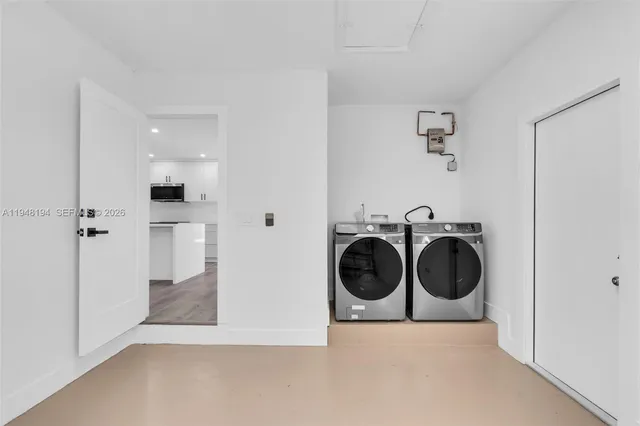 $895,000 | 2203 Southwest 139th Avenue, Miami, FL 33175