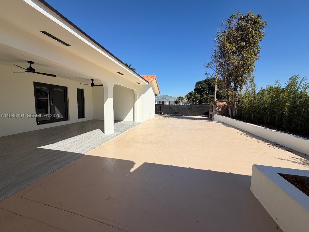 2203 Southwest 139th Avenue Miami, FL 33175 - Photo 27 of 34