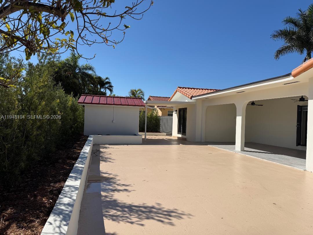 2203 Southwest 139th Avenue Miami, FL 33175 - Photo 29 of 34