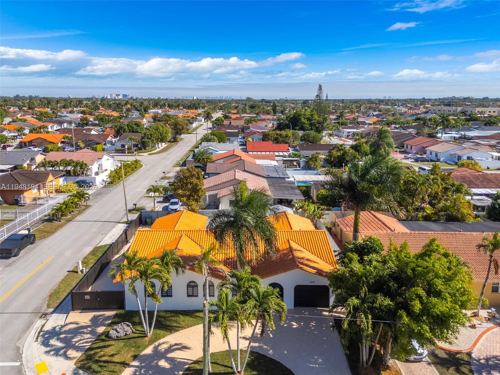 2203 Southwest 139th Avenue Miami, FL 33175 - Photo 33 of 34