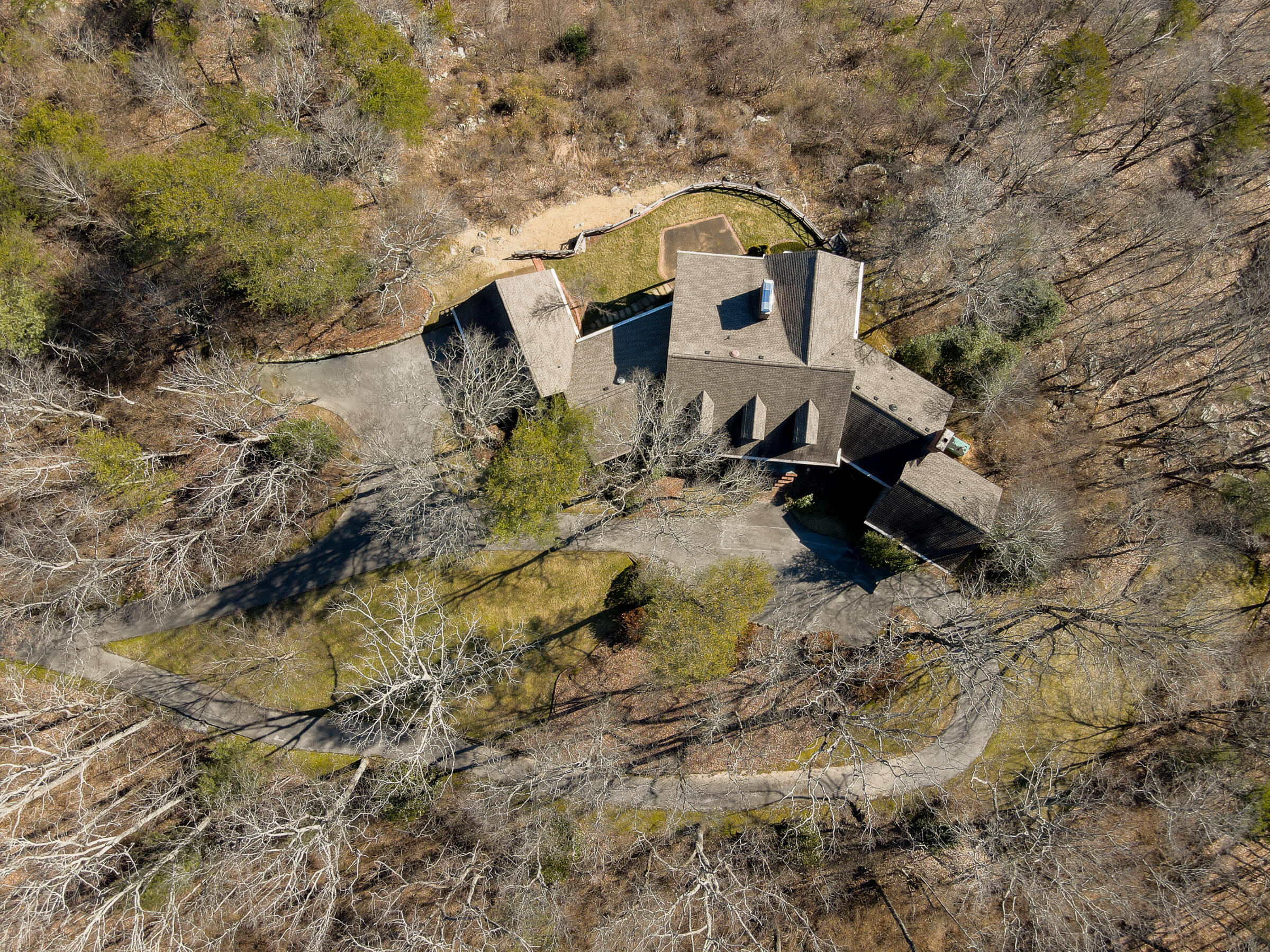 900 Cumberland Road Chattanooga, TN 37419 - Photo 58 of 73 CumberlandExteriors-14