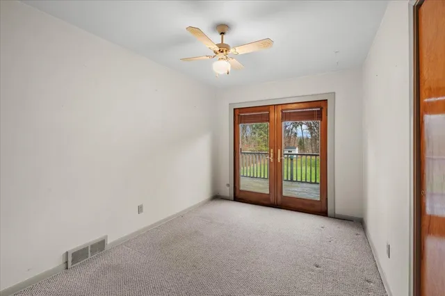 $240,000 | 6786 East River Road, Flushing, MI 48433